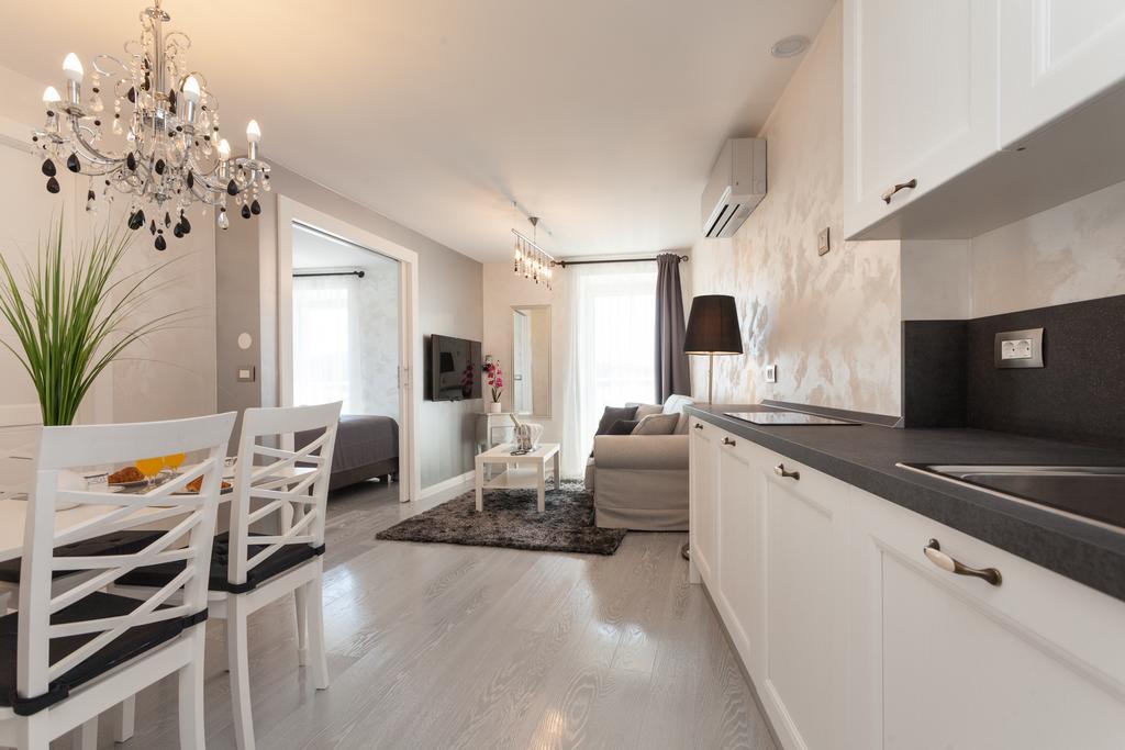 Royal Apartments Rovinj Eksteriør billede