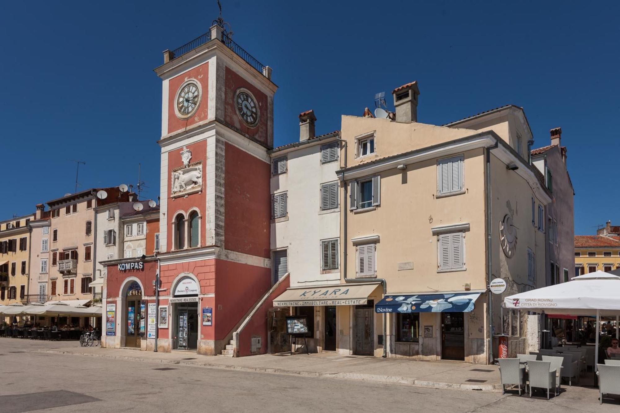 Royal Apartments Rovinj Eksteriør billede